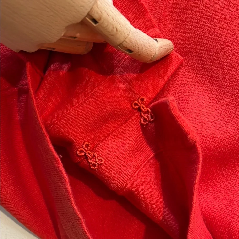 Banana Republic Red cropped Cardigan Sweater with 3/4 sleeves - Picture 5 of 12